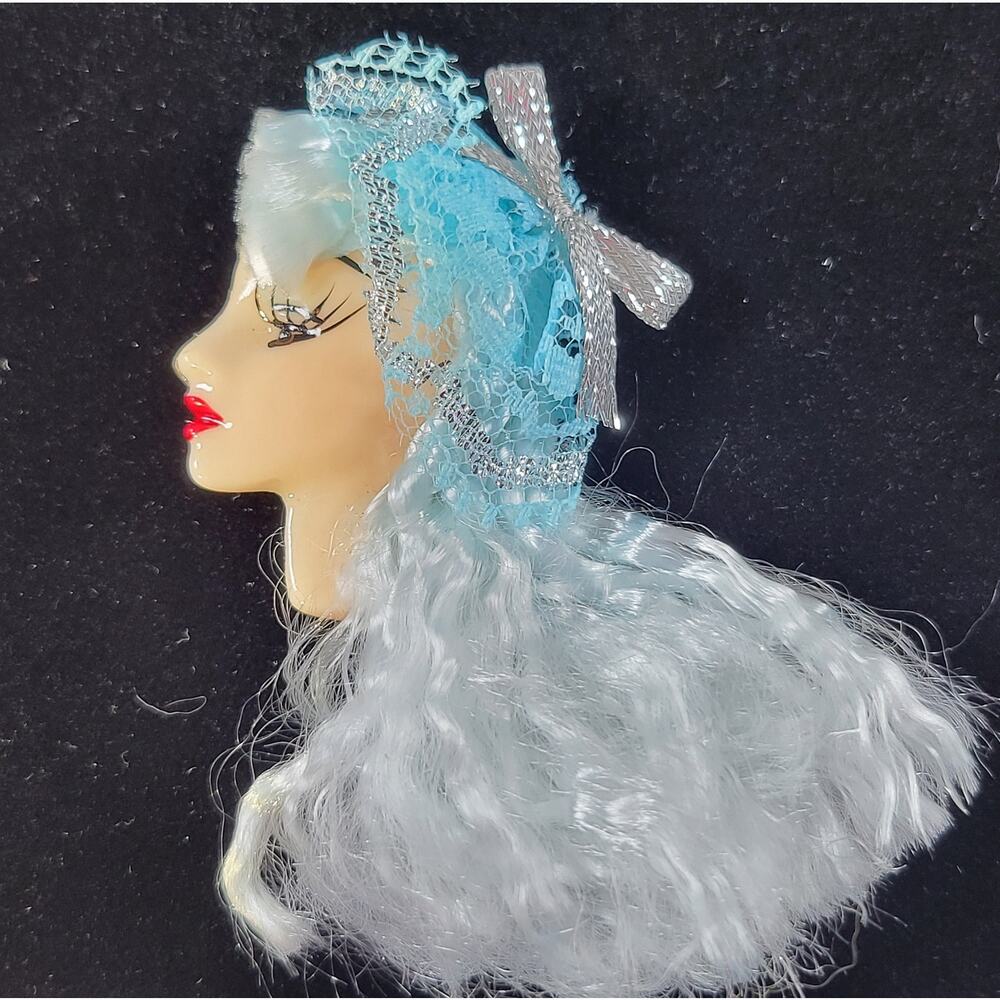 Glamour Lady Head Brooch Face With Lace and Long Blue Hair 1980's With Gift Box